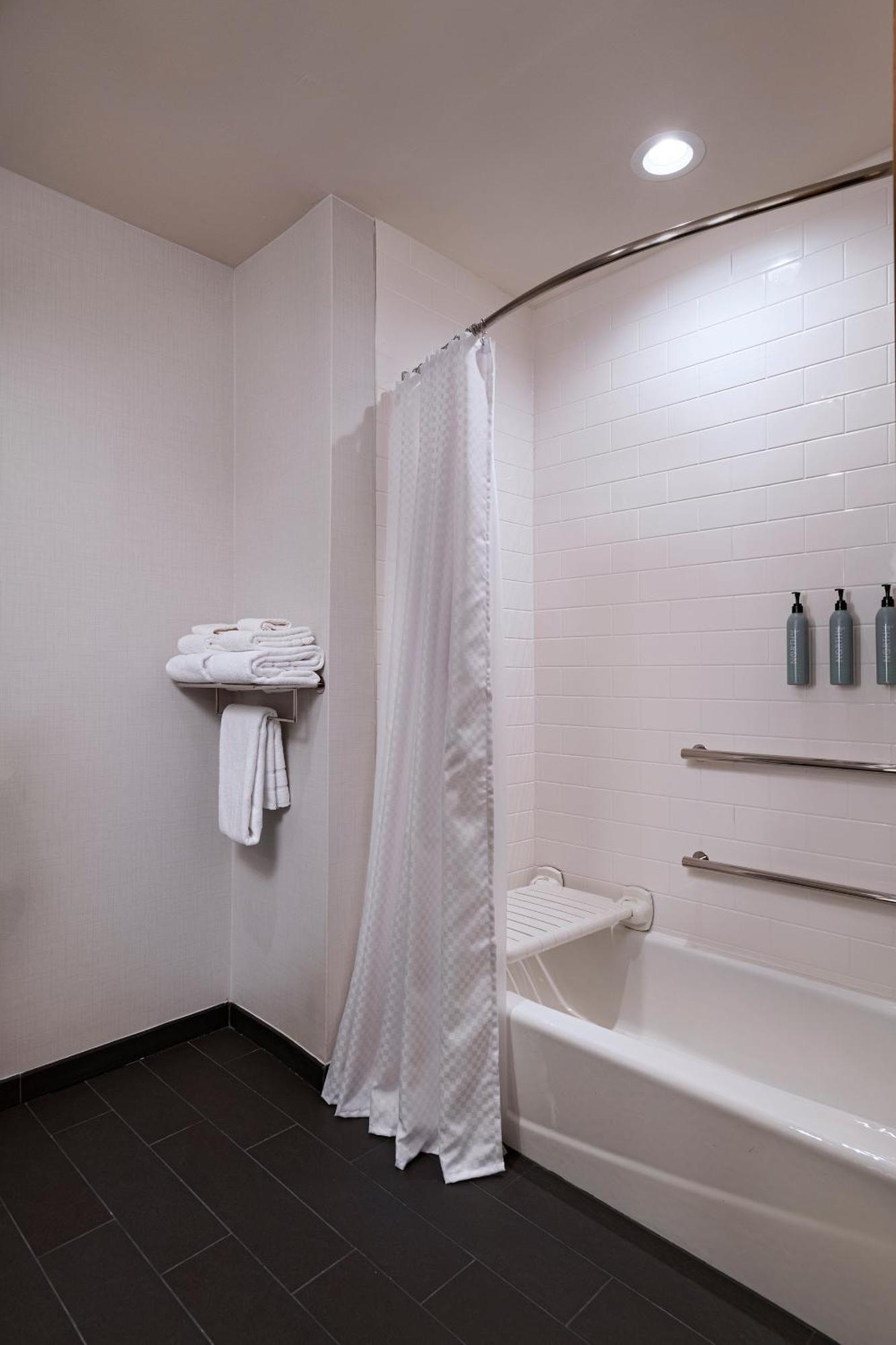 Four Points By Sheraton Fort Worth North ภายนอก รูปภาพ